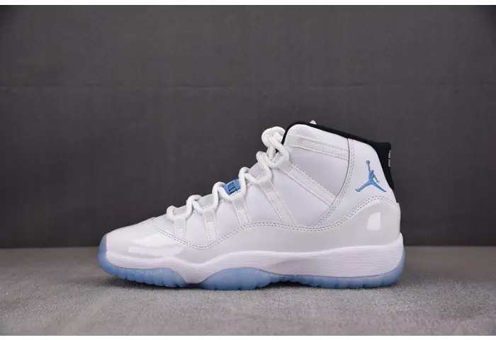 Air Jordan 11 Retro GS 'Legend Blue / Columbia' 2024  DAA1143