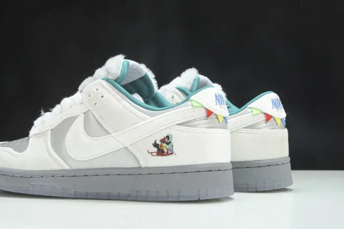 Nike Dunk Low Ice 
