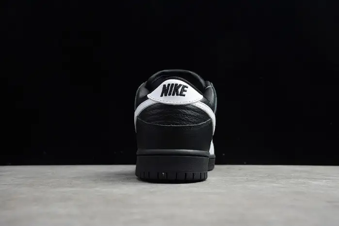 Nike SB Dunk Low Yin Yang 