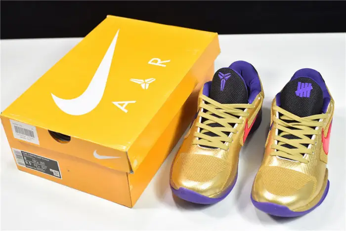 NIKE KOBE 5 PROTRO UNDEFEATED HALL OF FAME 