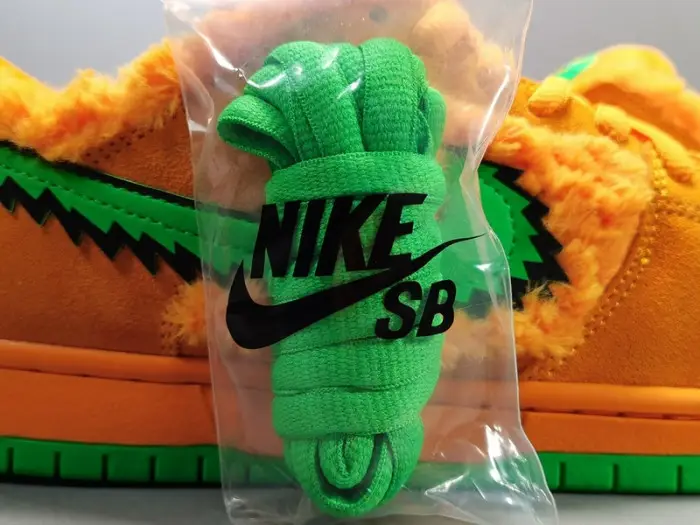 Grateful Dead x Nike SB Dunk Low "Orange 