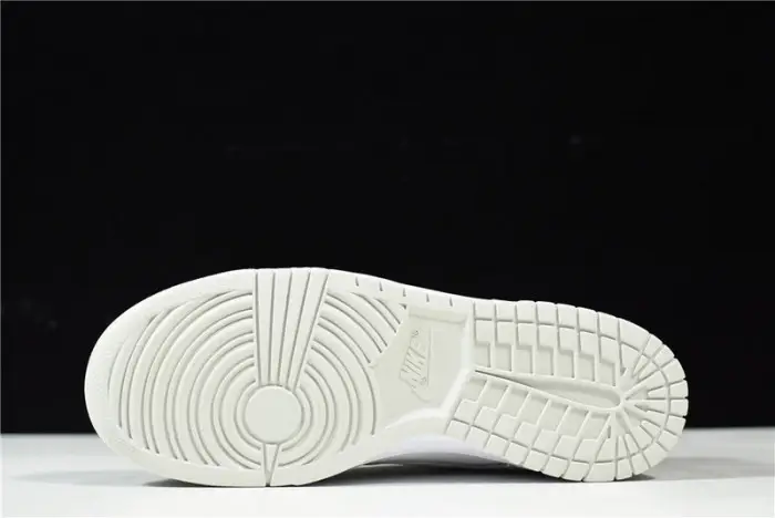 Nike Dunk Low Photon Dust (W) 