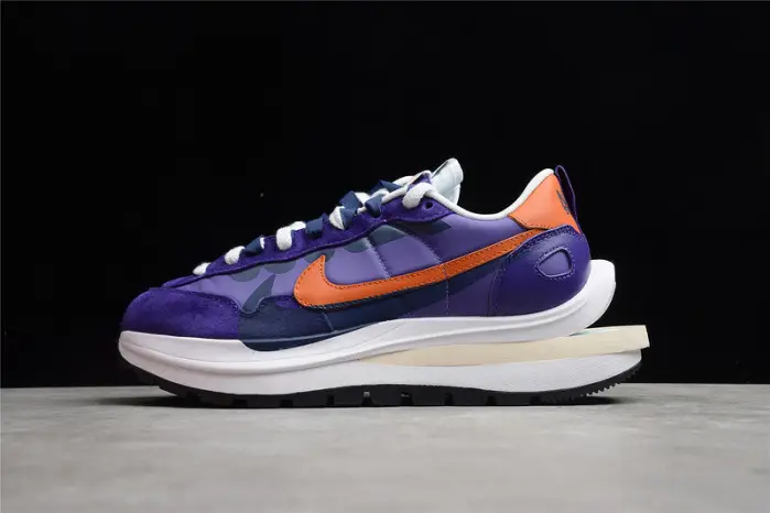 Nike Vaporwaffle sacai Dark Iris  ECEFD148