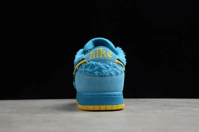 Grateful Dead x Nike SB Dunk Low "Blue 