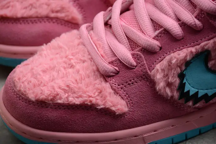 Grateful Dead x Nike SB Dunk Low "Pink 