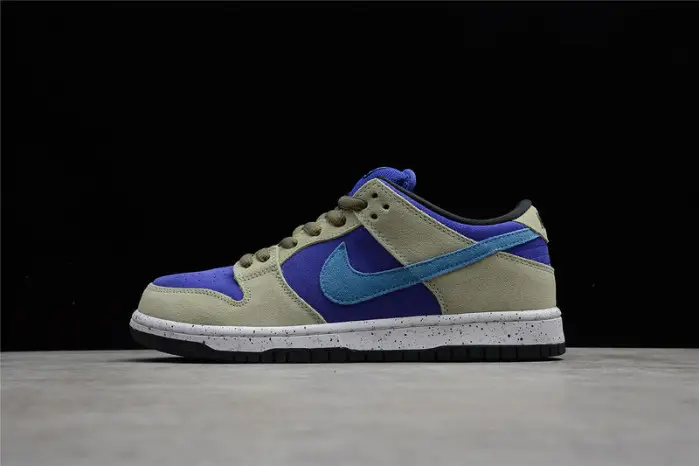 Nike Dunk Low SB Celadon 