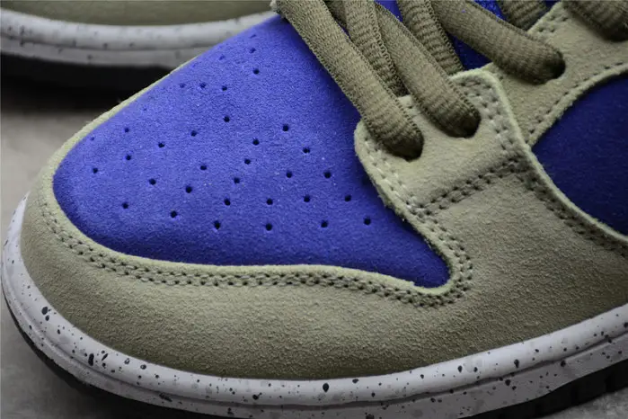 Nike Dunk Low SB Celadon 