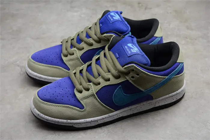 Nike Dunk Low SB Celadon 