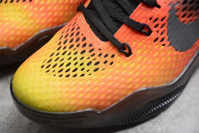 NIKE KOBE 11 SUNSET 