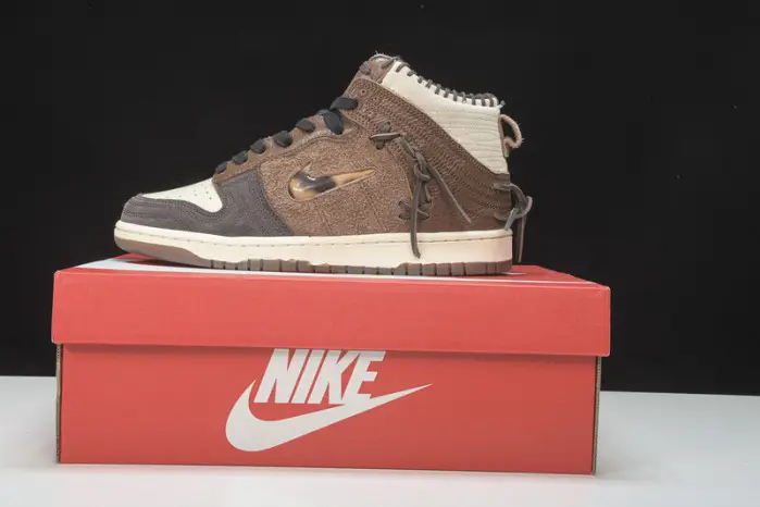 Bodega x Dunk High 'Legend' - Nike 