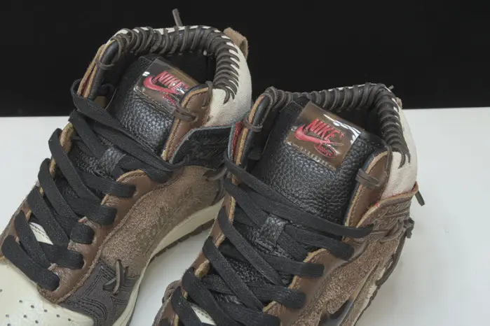 Bodega x Dunk High 'Legend' - Nike 