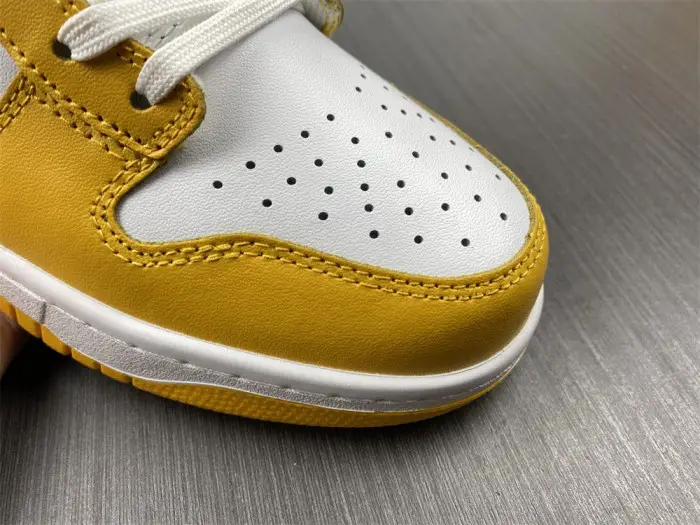 Nike Dunk High Dark Sulfur (W) 
