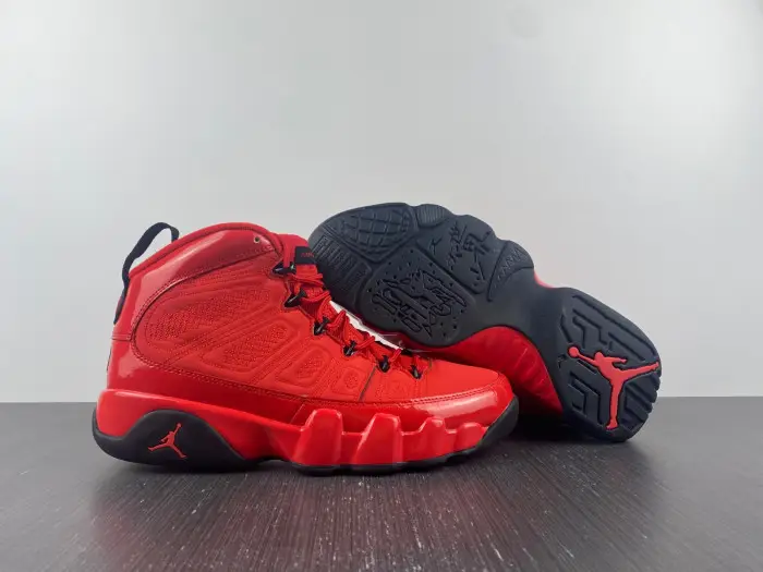 AIR JORDAN 9 RETRO CHILE RED 