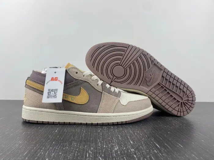 AIR JORDAN 1 LOW SE CRAFT 'INSIDE OUT - TAUPE HAZE' 