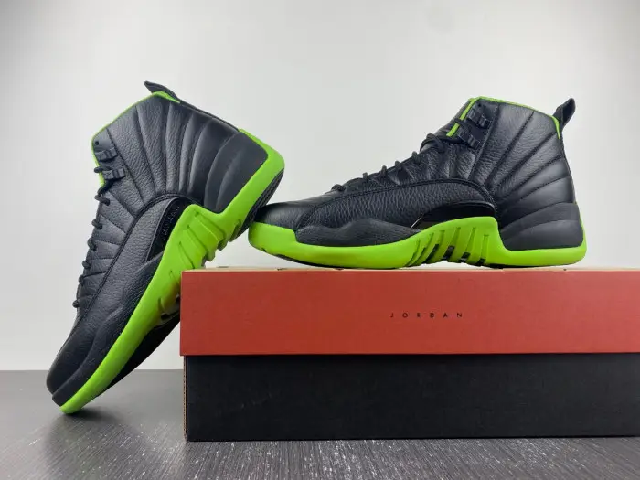 AIR JORDAN 12 BLACK GREEN 