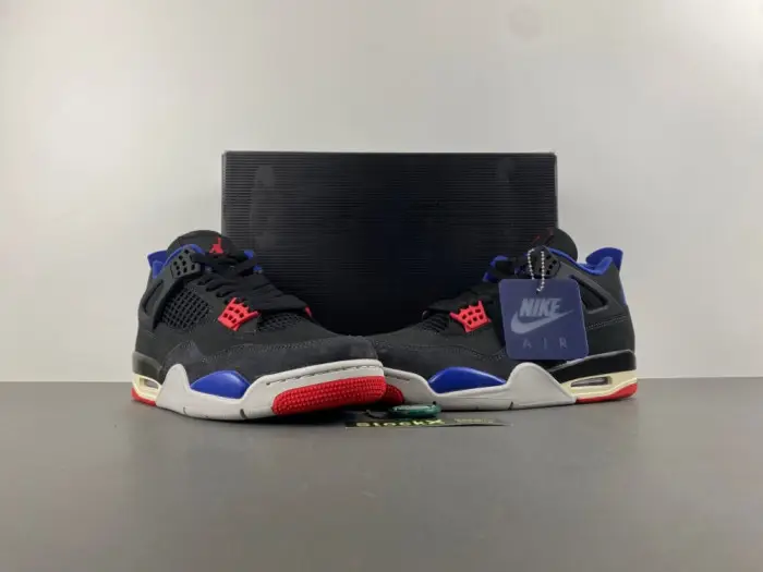 Air Jordan 4 