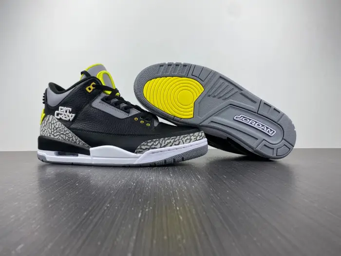 MEN'S DS NIB AIR JORDAN 3 RETRO"OREGON DUCK" 