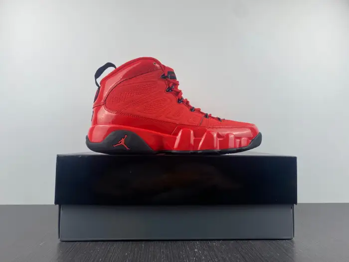 AIR JORDAN 9 RETRO CHILE RED 