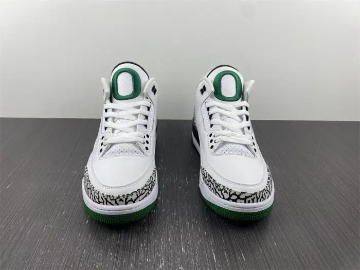 Air Jordan 3 retro oregon pitcrew 