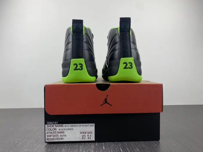 AIR JORDAN 12 BLACK GREEN 