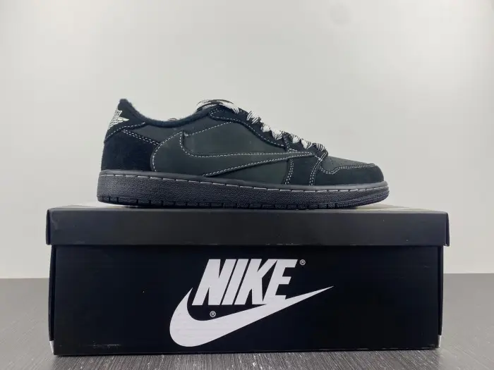 Travis Scott x Air Jordan 1 Low OG 