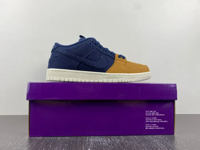 Nike DUNK LOW SB 'NAVY DESERT OCHRE' 