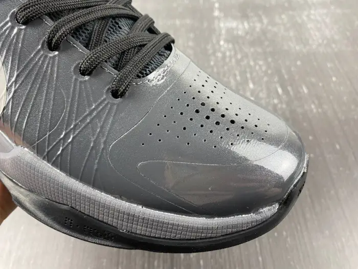 Nike ZOOM KOBE 5 'ASTON MARTIN' 