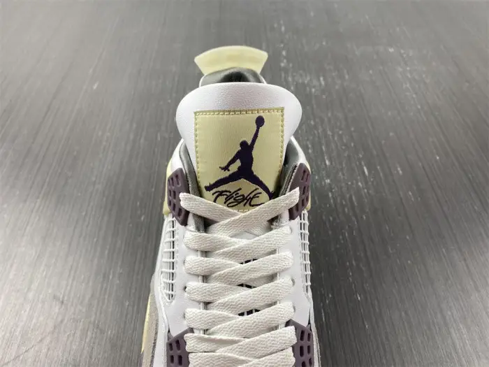Air Jordan 4 retro Beige Brown Alliance 