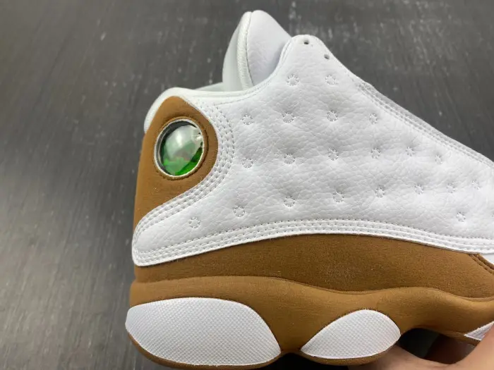 Air Jordan 13 