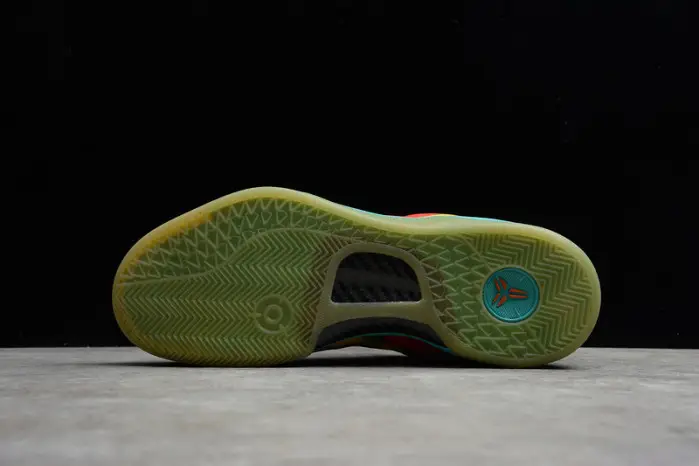 Kobe 8 System GC 'Venice Beach' 