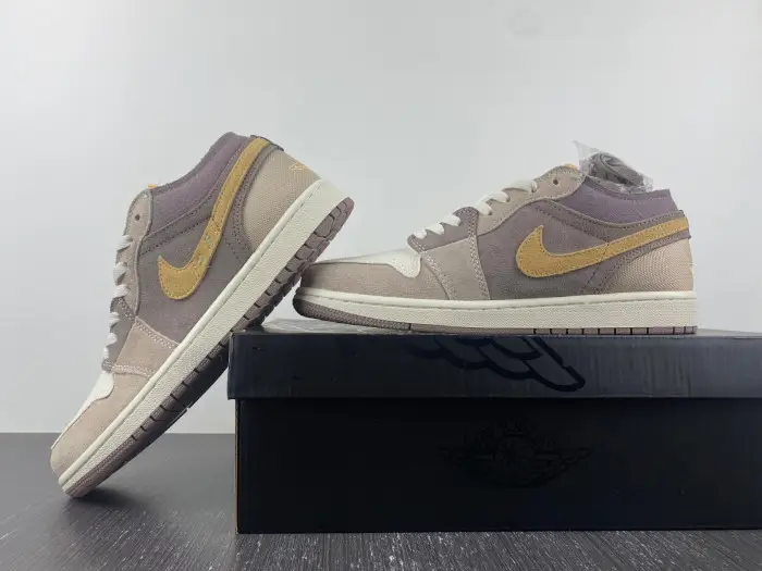 AIR JORDAN 1 LOW SE CRAFT 'INSIDE OUT - TAUPE HAZE' 