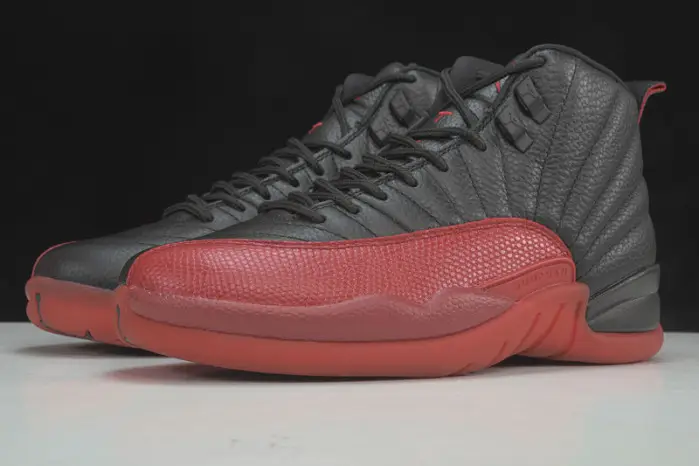 AIR JORDAN 12 