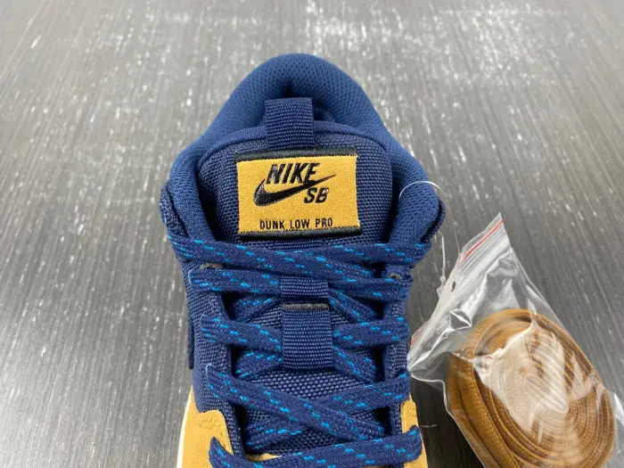 Nike DUNK LOW SB 'NAVY DESERT OCHRE' 