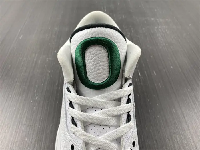 Air Jordan 3 retro oregon pitcrew 