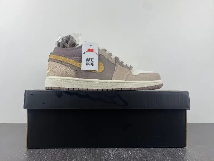 AIR JORDAN 1 LOW SE CRAFT 'INSIDE OUT - TAUPE HAZE' 