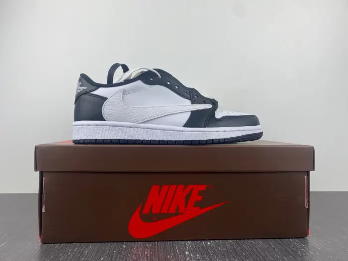 TRAVIS SCOTT X AIR JORDAN 1 LOW 