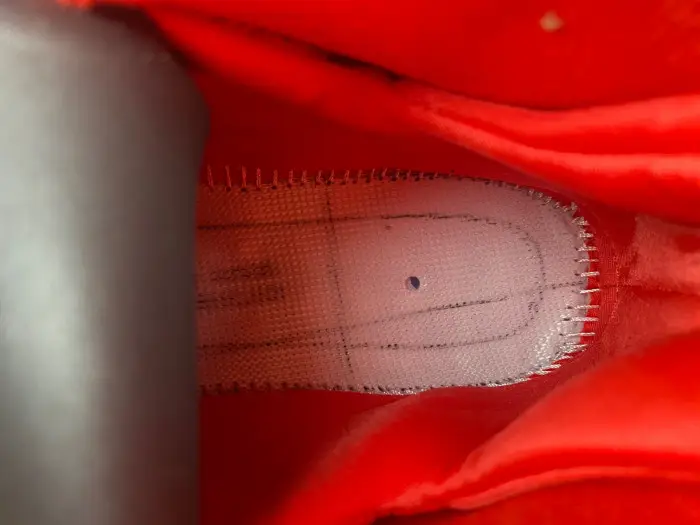 AIR JORDAN 9 RETRO CHILE RED 