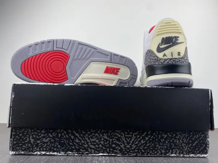 AIR JORDAN 3 