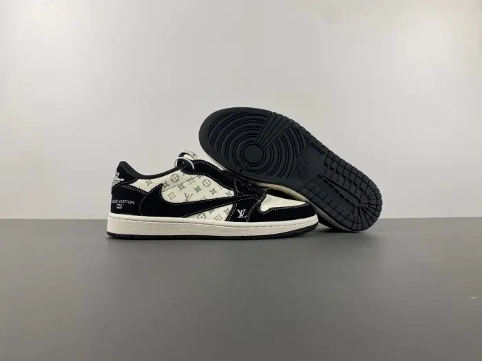 Travis Scott x Air Jordan LV 