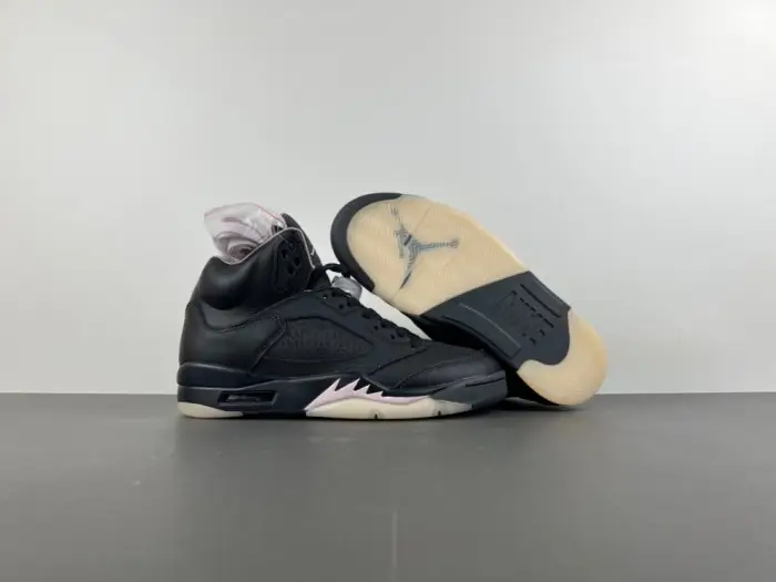 PSG x Air Jordan 5 