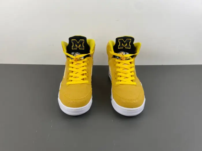 Jordan Air Jordan 5 Retro 