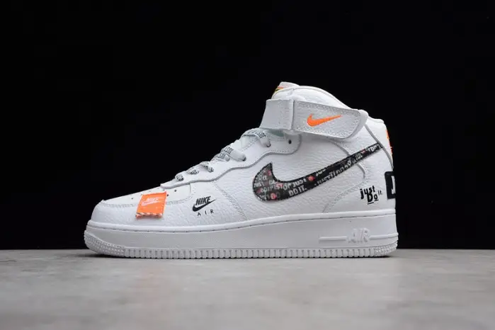 Nike Air Force 1 Mid Terra 