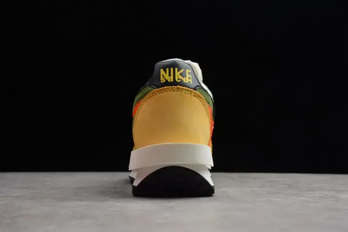 Nike LD Waffle Sacai Green Multi 