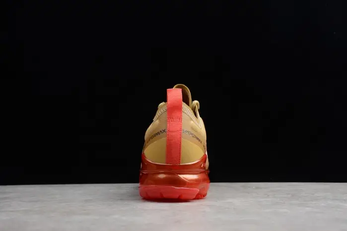Nike Air VaporMax 2019 Crimson Gold 