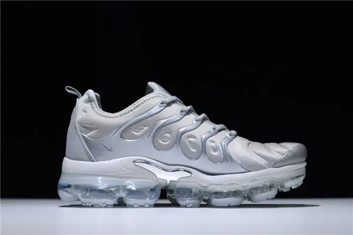 Nike VaporMax Plus 