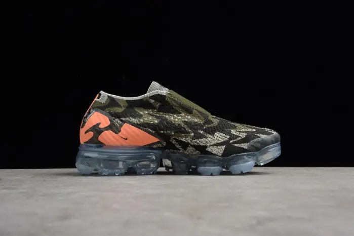 Acronym Nike Mens Air VaporMax Moc 2 Dark Stucco 