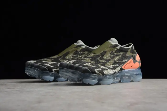 Acronym Nike Mens Air VaporMax Moc 2 Dark Stucco 