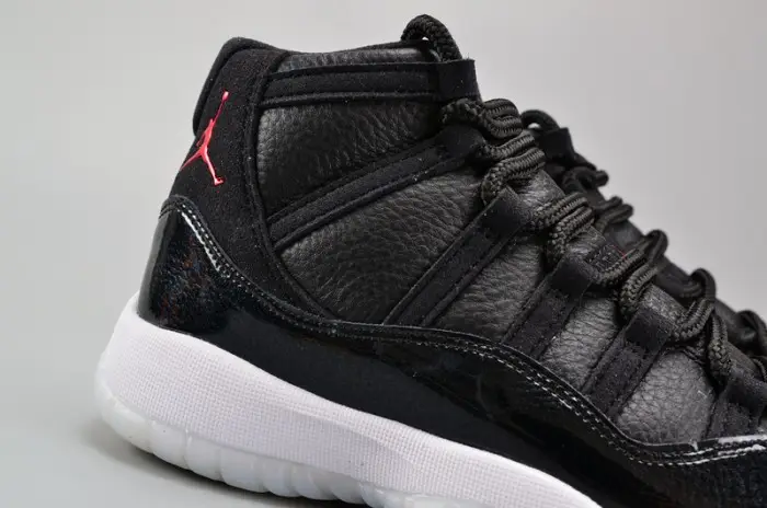 AIR JORDAN 11 RETRO BG (GS) "72-10" black womens 