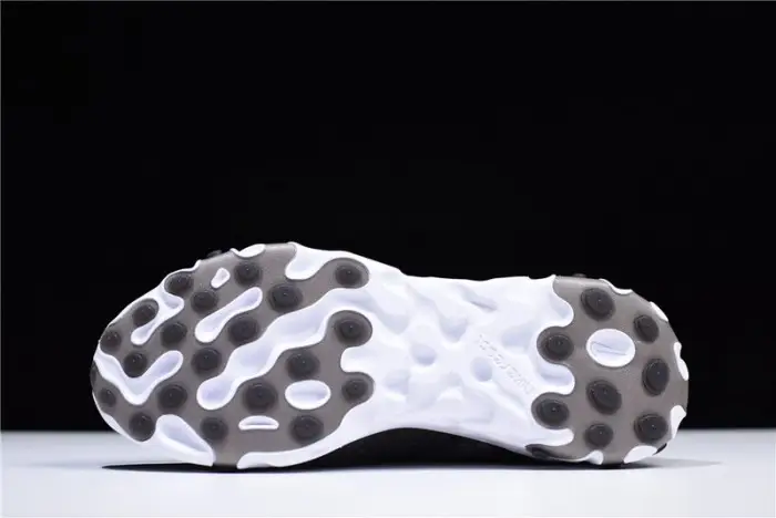 Nike React Element 87 Black White | 