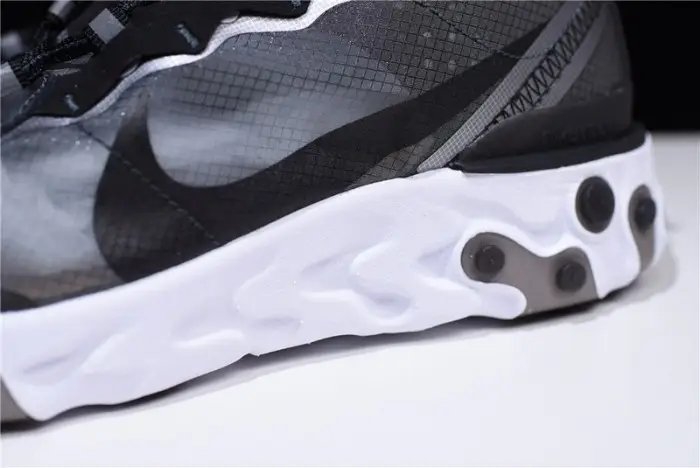 Nike React Element 87 Black White | 